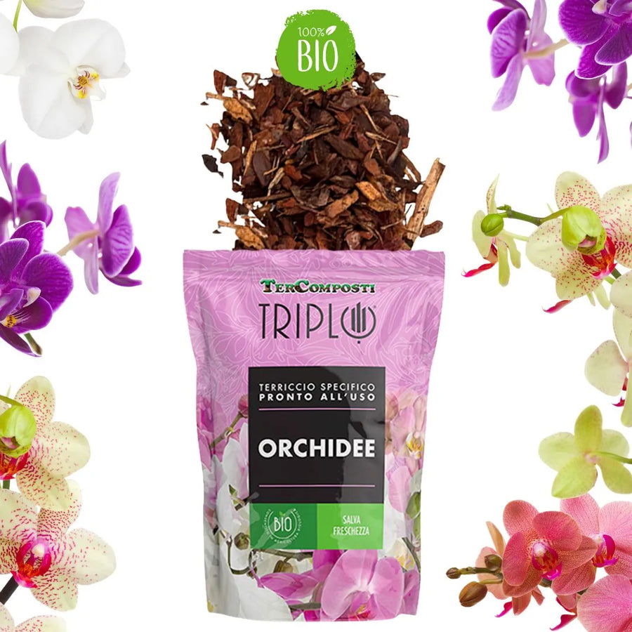 Sacchetto da 1,5 litri di terriccio Triplo BIO per orchidee, con substrato composto da corteccia e fibra vegetale visibile, confezione rosa con fiori di orchidea e indicazione “salva freschezza”.

