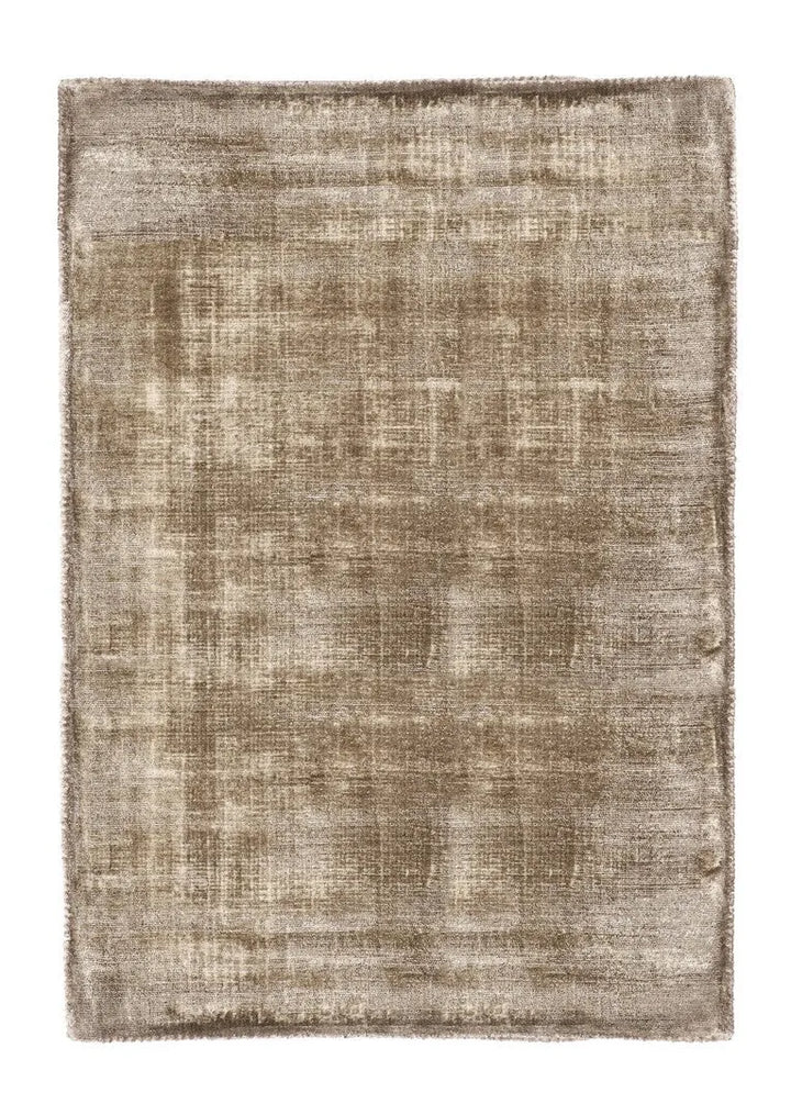 Vista dall’alto del tappeto Rashmi beige effetto cangiante