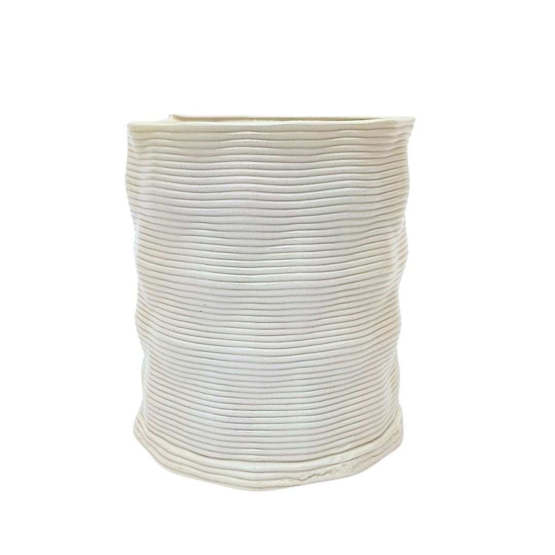 Vaso artigianale in argilla “Andromeda” M – Diametro 11 cm, Altezza 12 cm