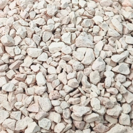 Granulato decorativo bianco naturale per terrarium, vasi e composizioni floreali, ideale per creare contrasti visivi e decorazioni eleganti