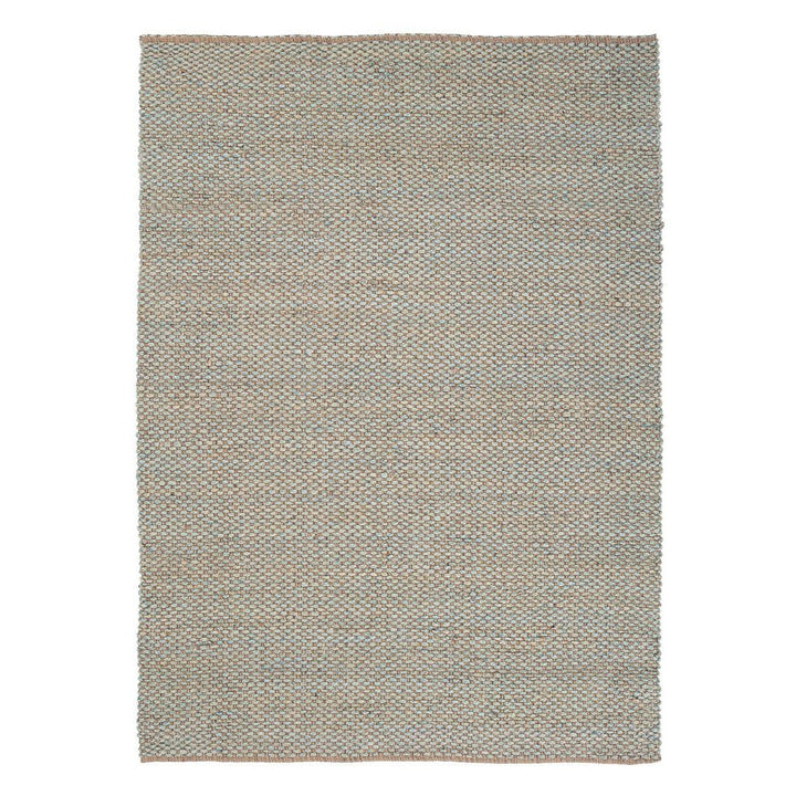 tappeto in fibra naturale colorazione azzurro e marrone  