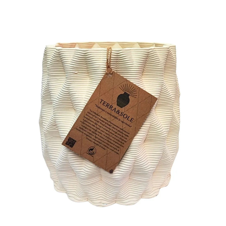 Vaso Rua Terra&Sole in argilla bianca con cartellino artigianale sostenibile